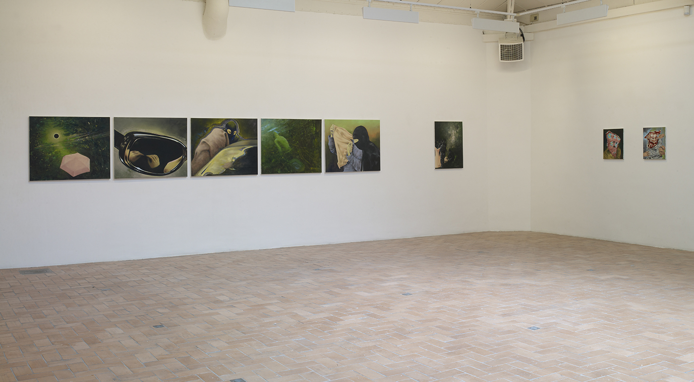 Exhibition view - Les couleurs, la guerre, 2010