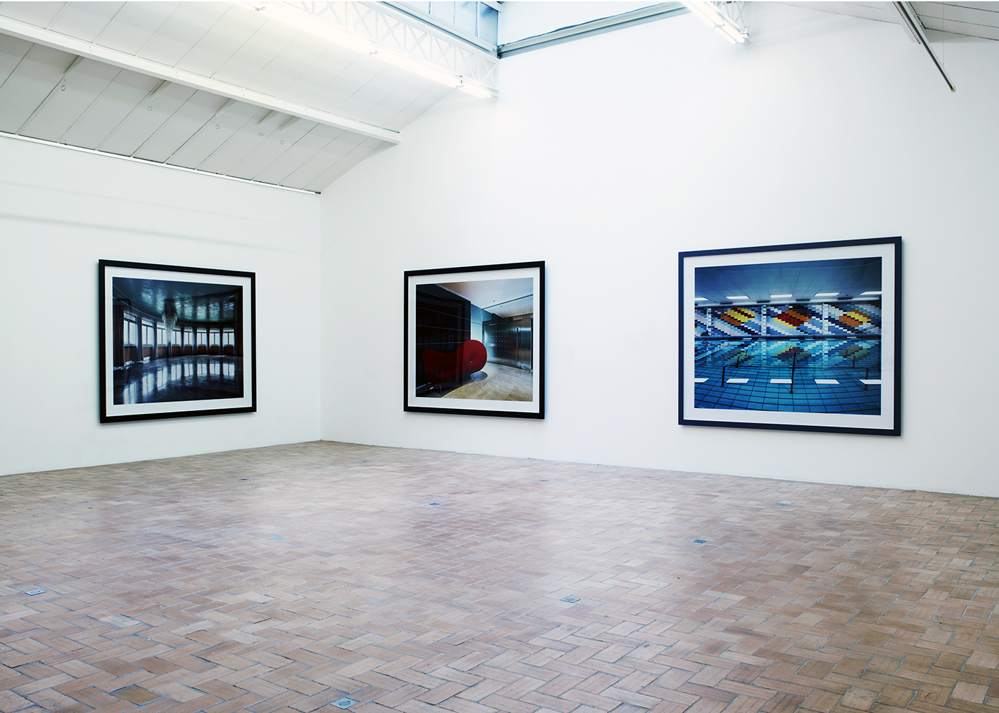 Lynne Cohen / Estate  - Exhibition view - Ni l une ni l autre - Galerie in situ - Fabienne Leclerc, Paris, 2012