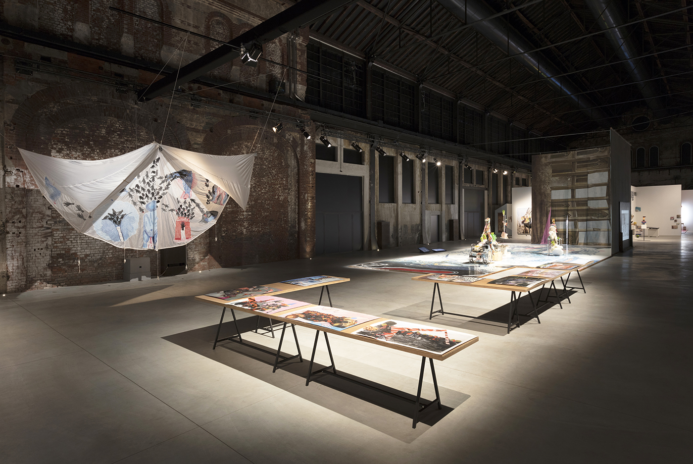 Ramin Haerizadeh, Rokni Haerizadeh, Hesam Rahmanian  - Forgive me, distant wars, for bringing flowers home, 2018
