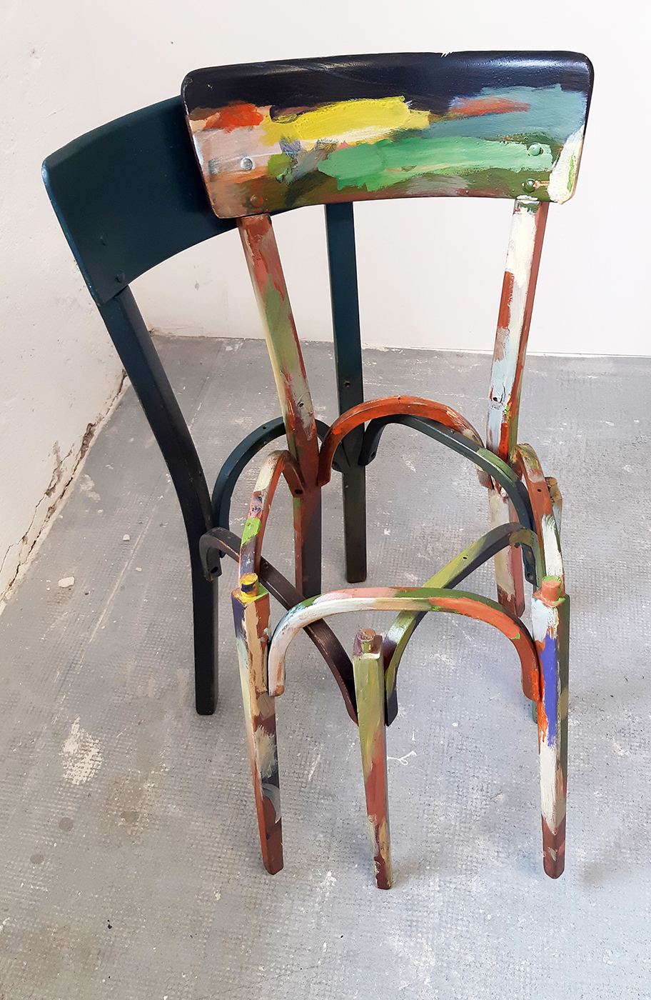 Chaises (de la s�rie Don't Sit On The Chairs !), 2017
